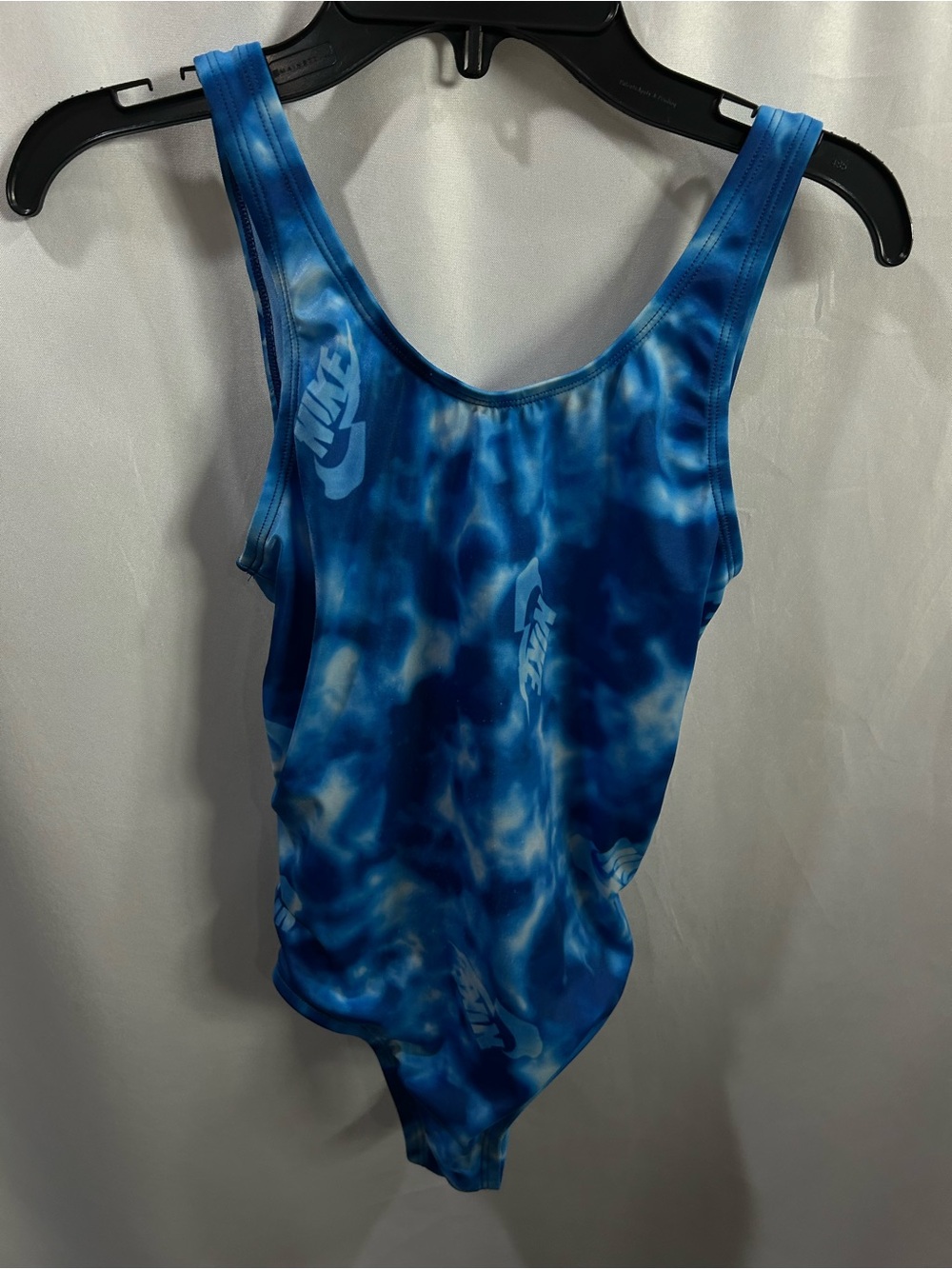Nike Kids Blue water Tie-Dye U- Back Swim Suit with Subtle Logo EUC